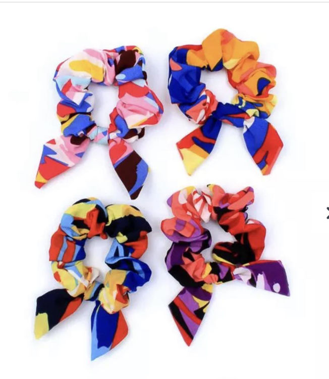 Picture of 7888 / 8887 REGULAR - PSYCHODELIC PRINT SCRUNCHIE WITH TAILS